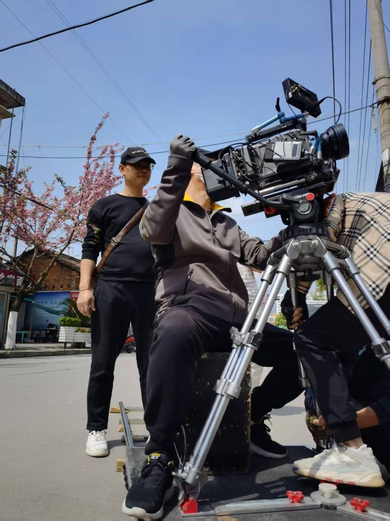 文安县广告片拍摄：快消品牌爆款之选，网感内容适配社媒传播！